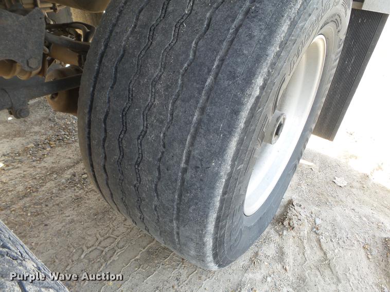 image for item CD9576 2009 Timpte Super Hopper double hopper bottom grain trailer