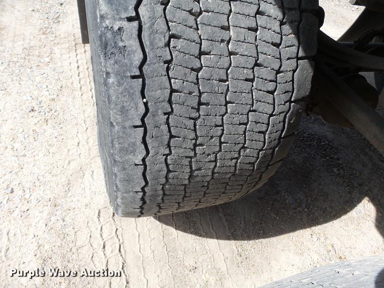 image for item CD9576 2009 Timpte Super Hopper double hopper bottom grain trailer