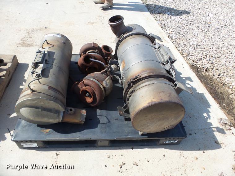 image for item CD9581 Caterpillar C15 Acert  diesel engine parts