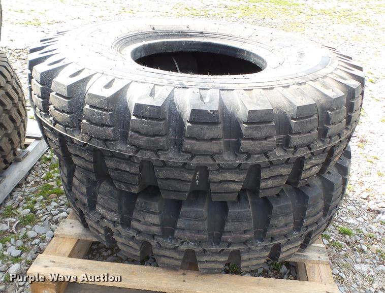 image for item CD9591 (2) 14.00-20 tires