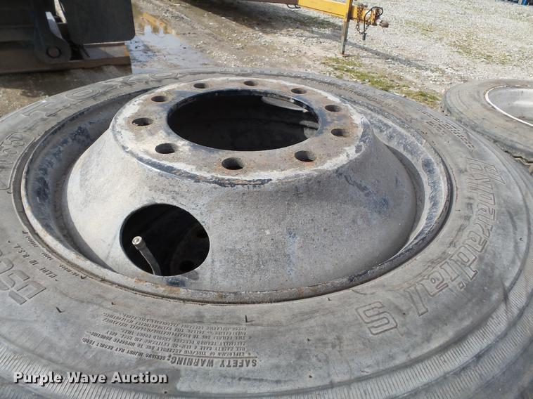 image for item CD9592 (7) 22.5 tires and wheels