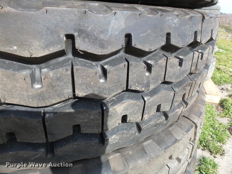 image for item CD9596 (4) 12.00R24 tires
