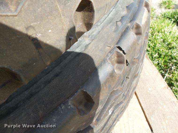 image for item CD9598 (4) 11R22.5 tires and wheels