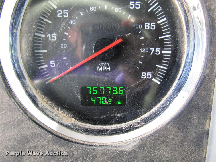 image for item DB6919 2007 Kenworth T800 semi truck