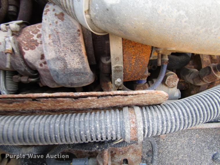 image for item DB6920 2006 Freightliner Columbia semi truck