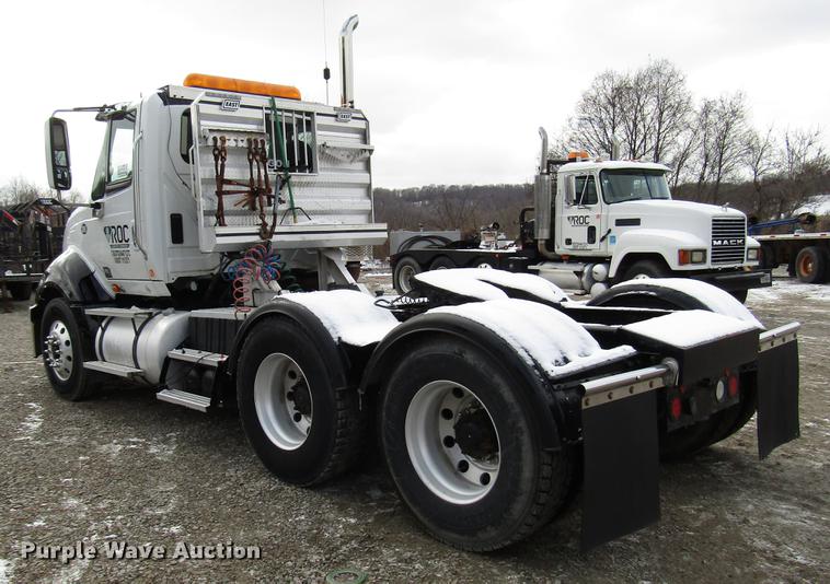 image for item DB6963 2009 International ProStar semi truck