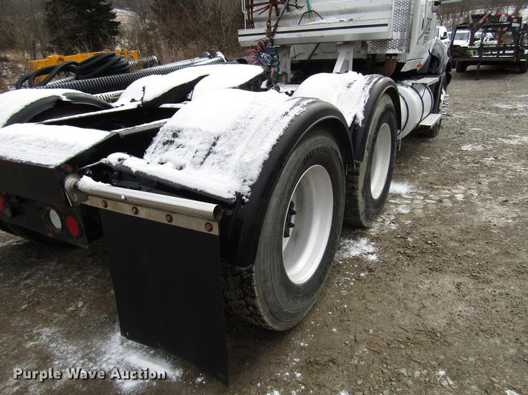 image for item DB6963 2009 International ProStar semi truck