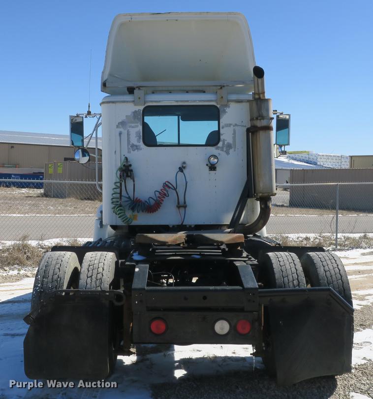 image for item DB8881 1999 International 9100 semi truck