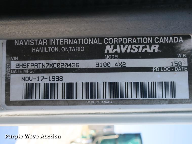 image for item DB8881 1999 International 9100 semi truck