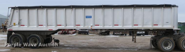 image for item DB8885 1996 Mate end dump trailer