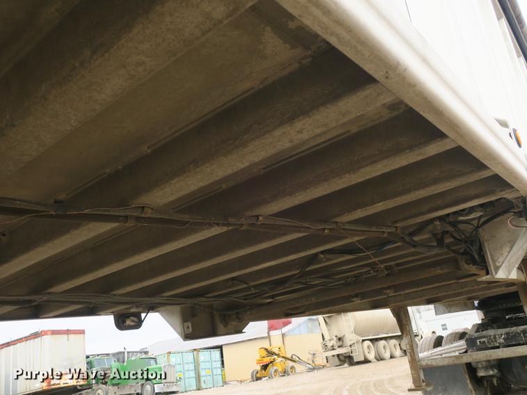 image for item DB8885 1996 Mate end dump trailer