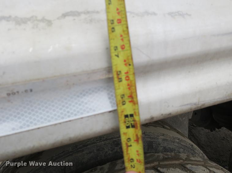 image for item DB8885 1996 Mate end dump trailer