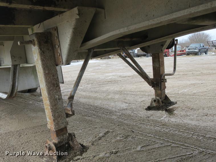 image for item DB8886 1979 Ravens 54028 flatbed trailer