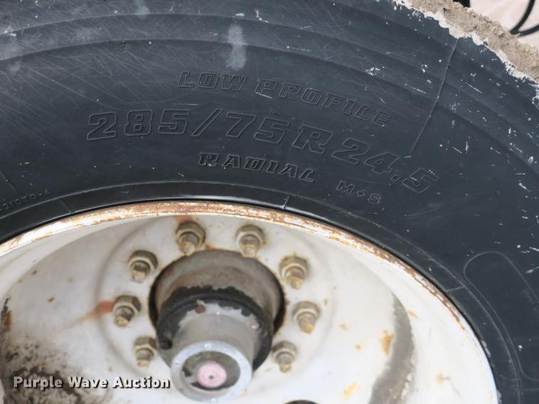 image for item DB8886 1979 Ravens 54028 flatbed trailer