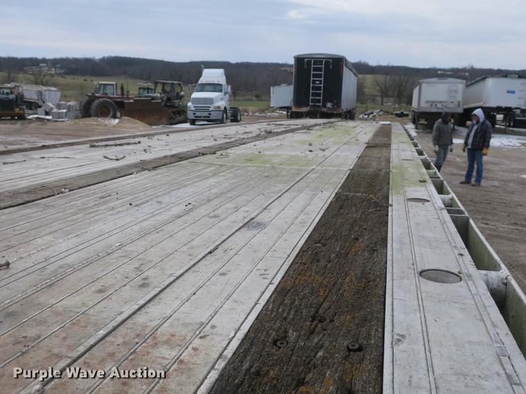 image for item DB8886 1979 Ravens 54028 flatbed trailer