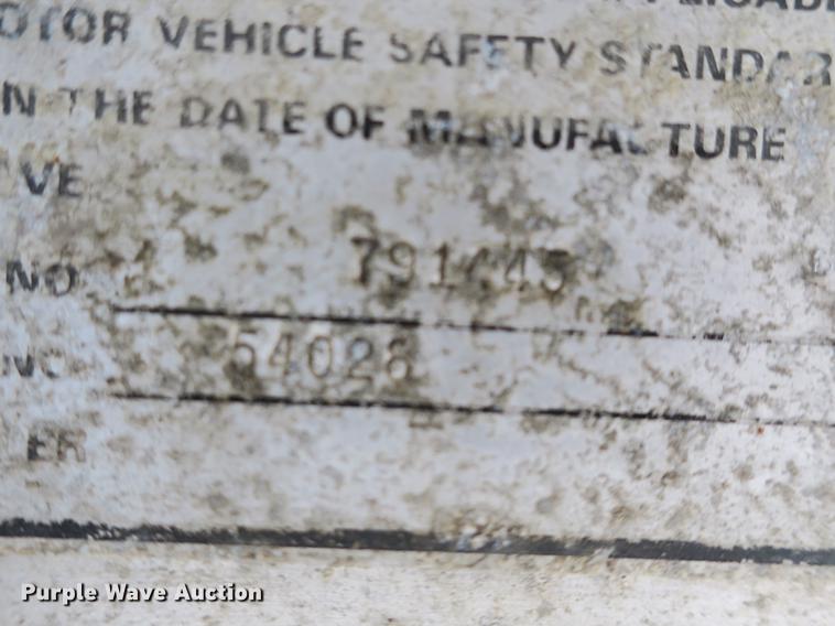 image for item DB8886 1979 Ravens 54028 flatbed trailer