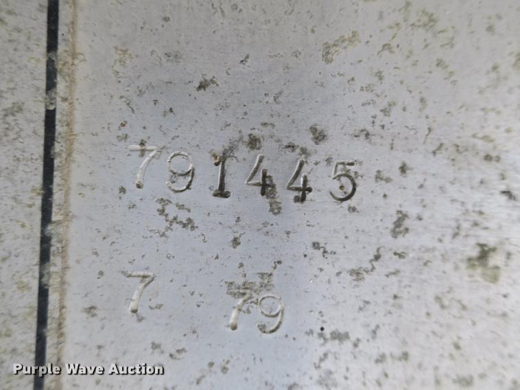 image for item DB8886 1979 Ravens 54028 flatbed trailer