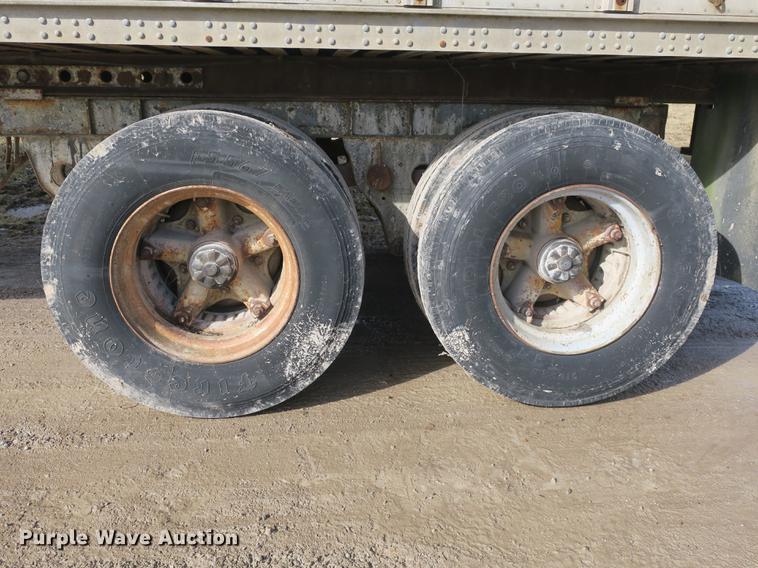 image for item DB8887 1993 Ledwell live bottom trailer