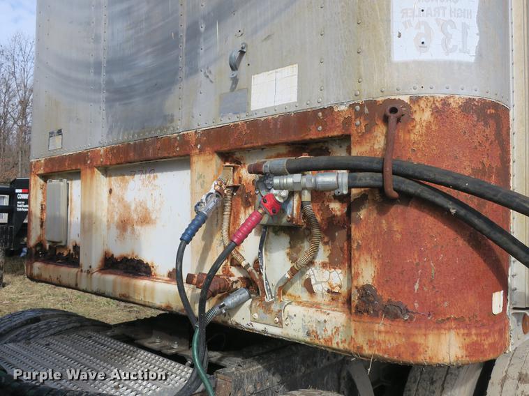 image for item DB8887 1993 Ledwell live bottom trailer