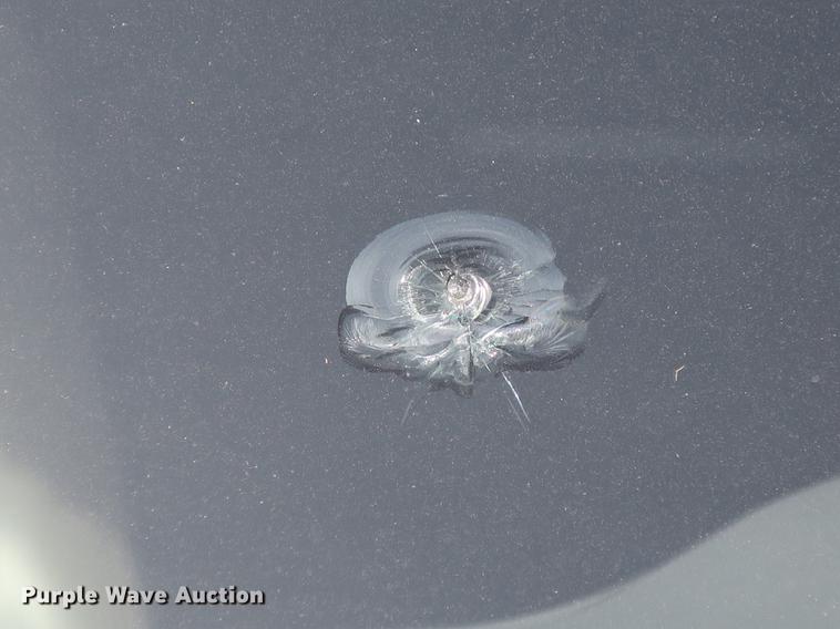 image for item DB8890 2005 Freightliner Business Class M2 semi truck