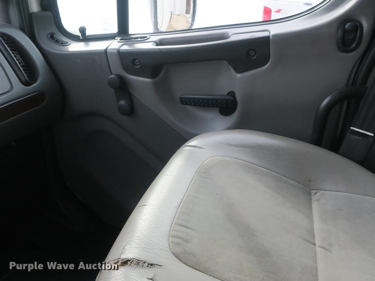 image for item DB8890 2005 Freightliner Business Class M2 semi truck