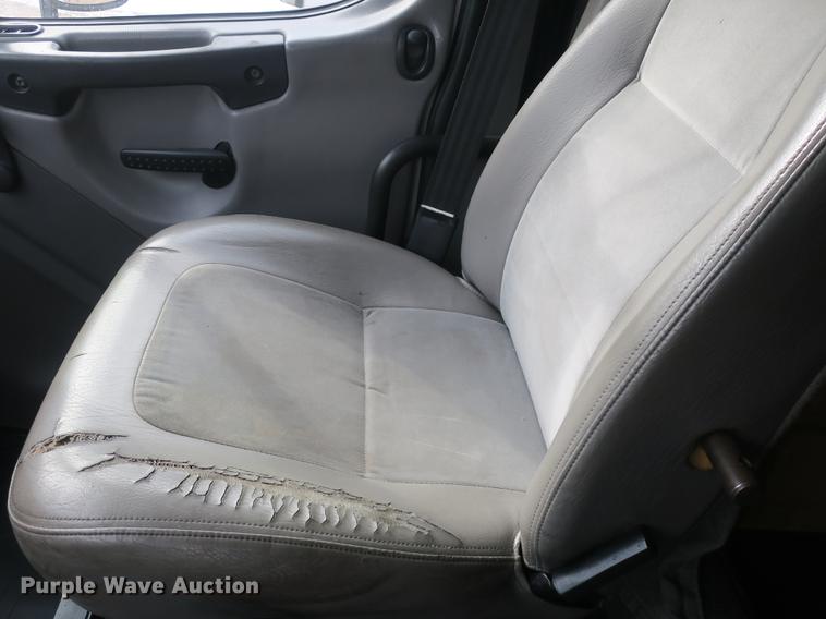 image for item DB8890 2005 Freightliner Business Class M2 semi truck