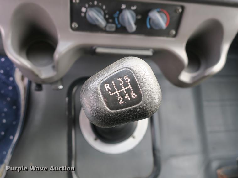 image for item DB8890 2005 Freightliner Business Class M2 semi truck