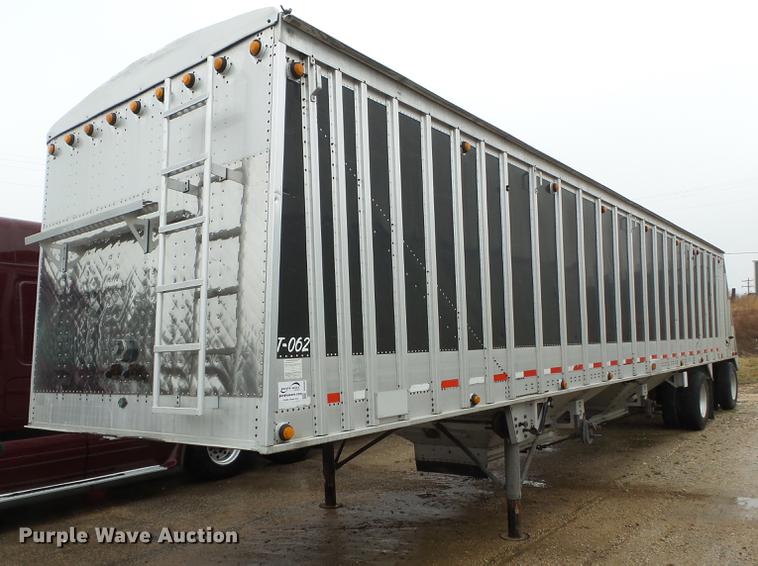 image for item DD2322 2006 Corn Husker double hopper bottom grain trailer