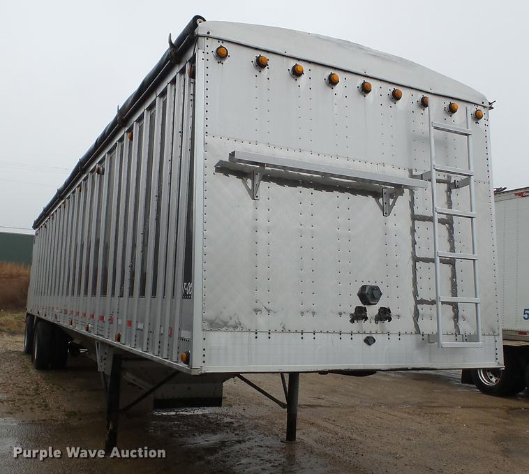 image for item DD2322 2006 Corn Husker double hopper bottom grain trailer