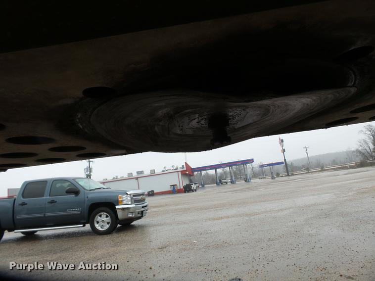 image for item DD2322 2006 Corn Husker double hopper bottom grain trailer