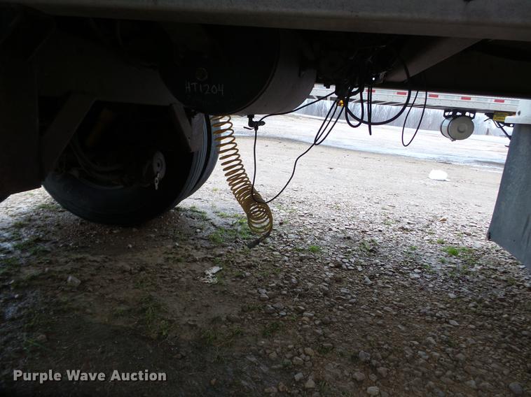 image for item DD2322 2006 Corn Husker double hopper bottom grain trailer