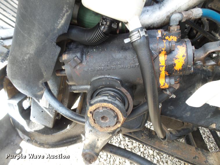 image for item DD2354 2007 International 8600 semi truck