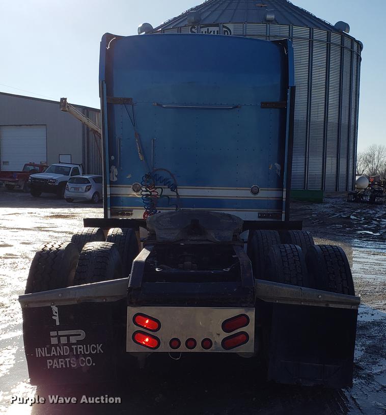 image for item DD3956 1993 Kenworth W900 semi truck