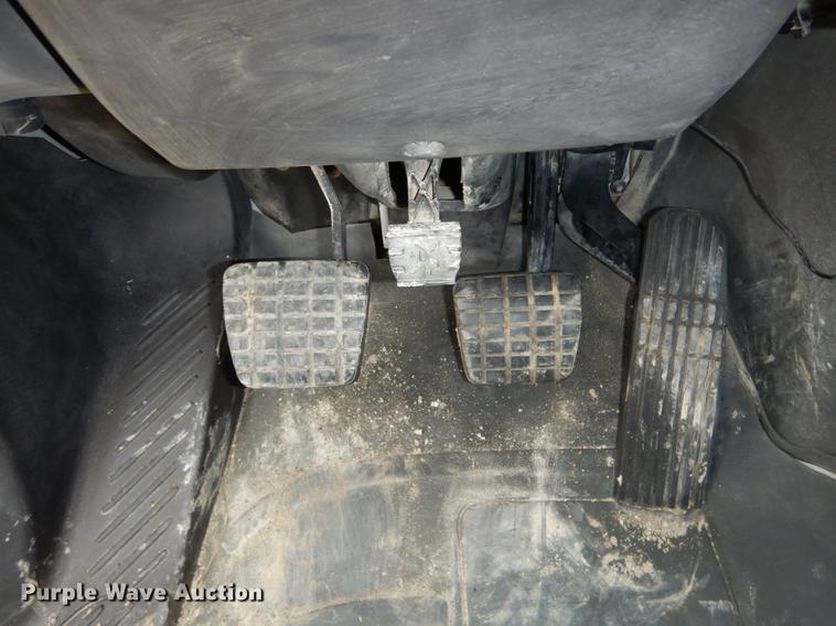 image for item DE6027 2007 Freightliner Business Class M2 semi truck