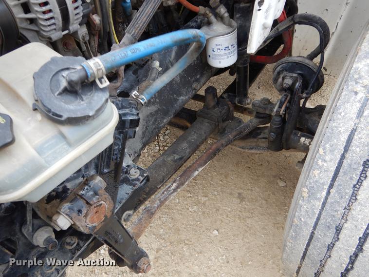 image for item DE6027 2007 Freightliner Business Class M2 semi truck