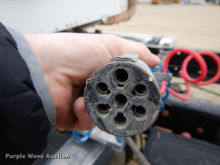 image for item DE6027 2007 Freightliner Business Class M2 semi truck