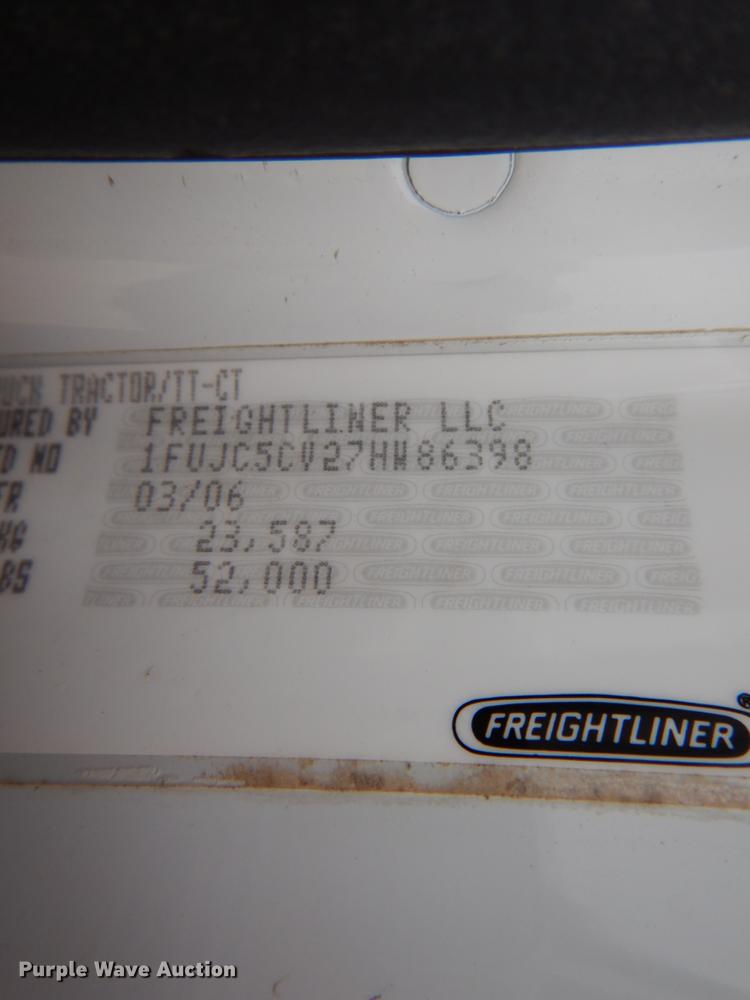 image for item DE6027 2007 Freightliner Business Class M2 semi truck