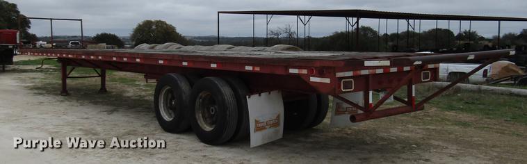 image for item DF2509 1972 Fontaine F-1-5540SL flatbed trailer