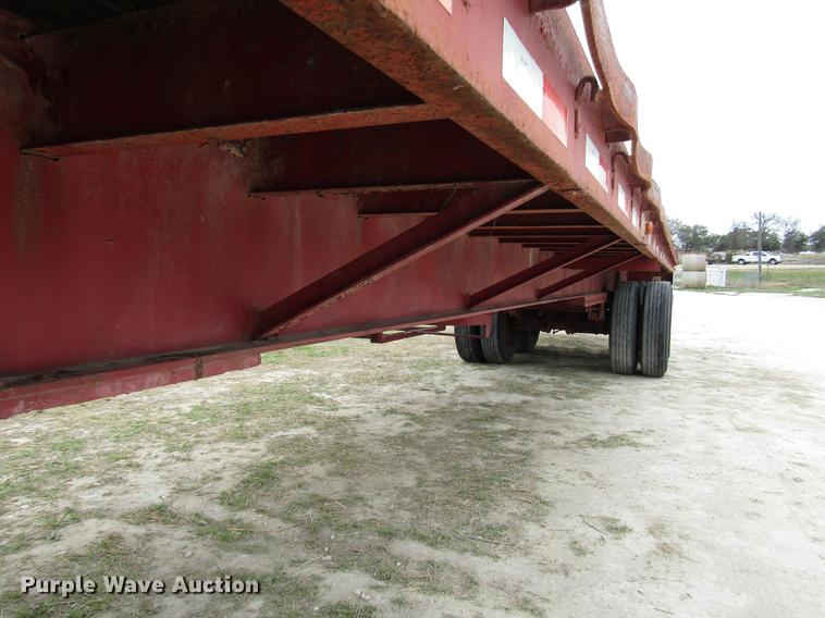 image for item DF2509 1972 Fontaine F-1-5540SL flatbed trailer