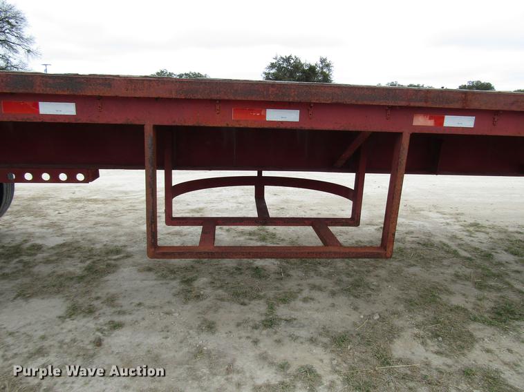 image for item DF2509 1972 Fontaine F-1-5540SL flatbed trailer