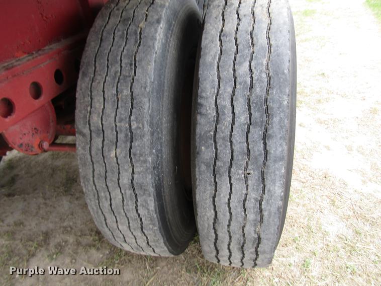 image for item DF2509 1972 Fontaine F-1-5540SL flatbed trailer