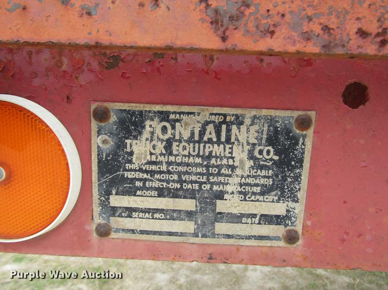 image for item DF2509 1972 Fontaine F-1-5540SL flatbed trailer