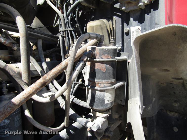 image for item DF2517 1993 Mack CH613 semi truck