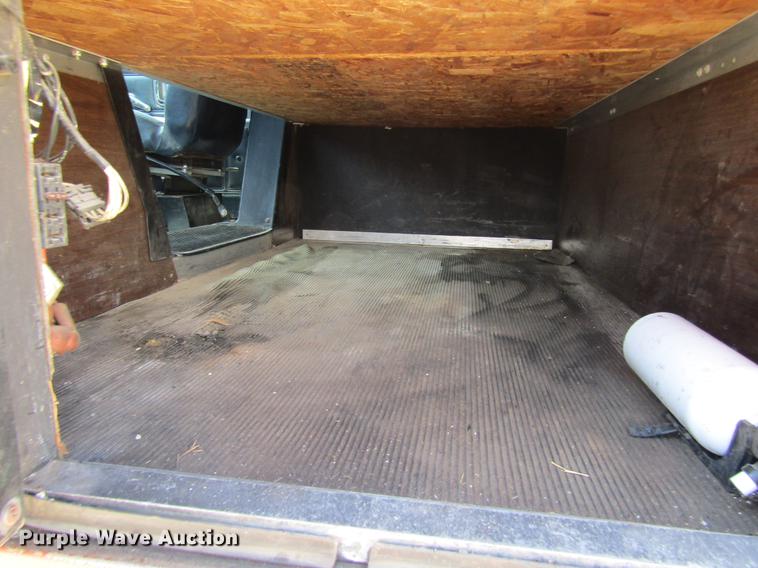 image for item DF2517 1993 Mack CH613 semi truck