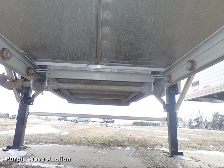 image for item DF8752 2017 Timpte Super Hopper double hopper bottom grain trailer