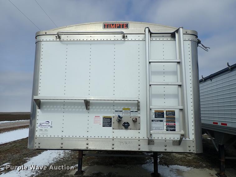 image for item DF8753 2016 Timpte Super Hopper double hopper bottom grain trailer