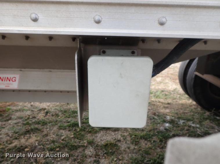 image for item DF8753 2016 Timpte Super Hopper double hopper bottom grain trailer