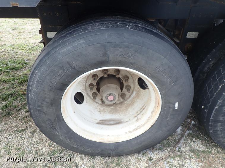 image for item DF8753 2016 Timpte Super Hopper double hopper bottom grain trailer