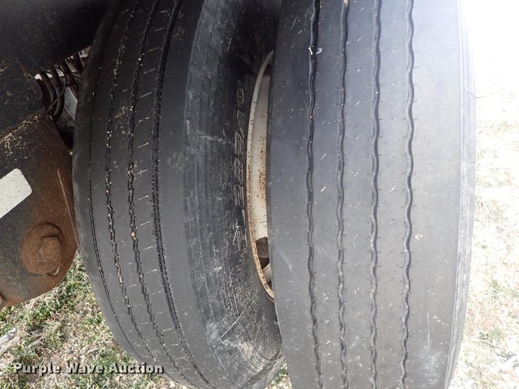 image for item DF8753 2016 Timpte Super Hopper double hopper bottom grain trailer