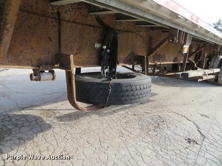 image for item DG3863 2001 Wabash FLCVHCM flatbed trailer